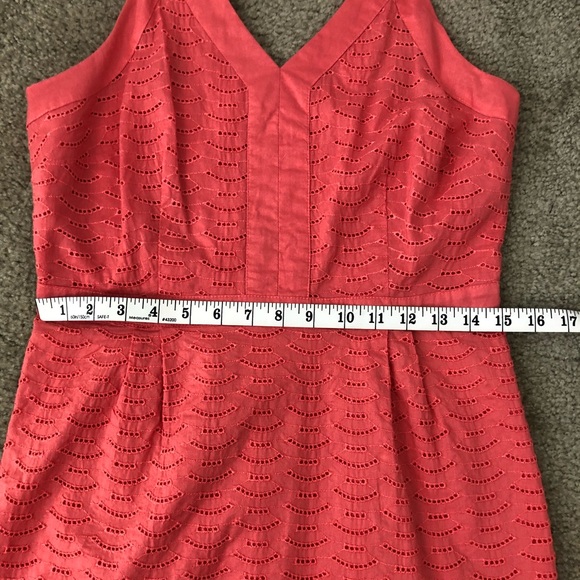 ‼️REDUCED‼️ NWOT Coral Eyelet Sheath Dress - Picture 5 of 8